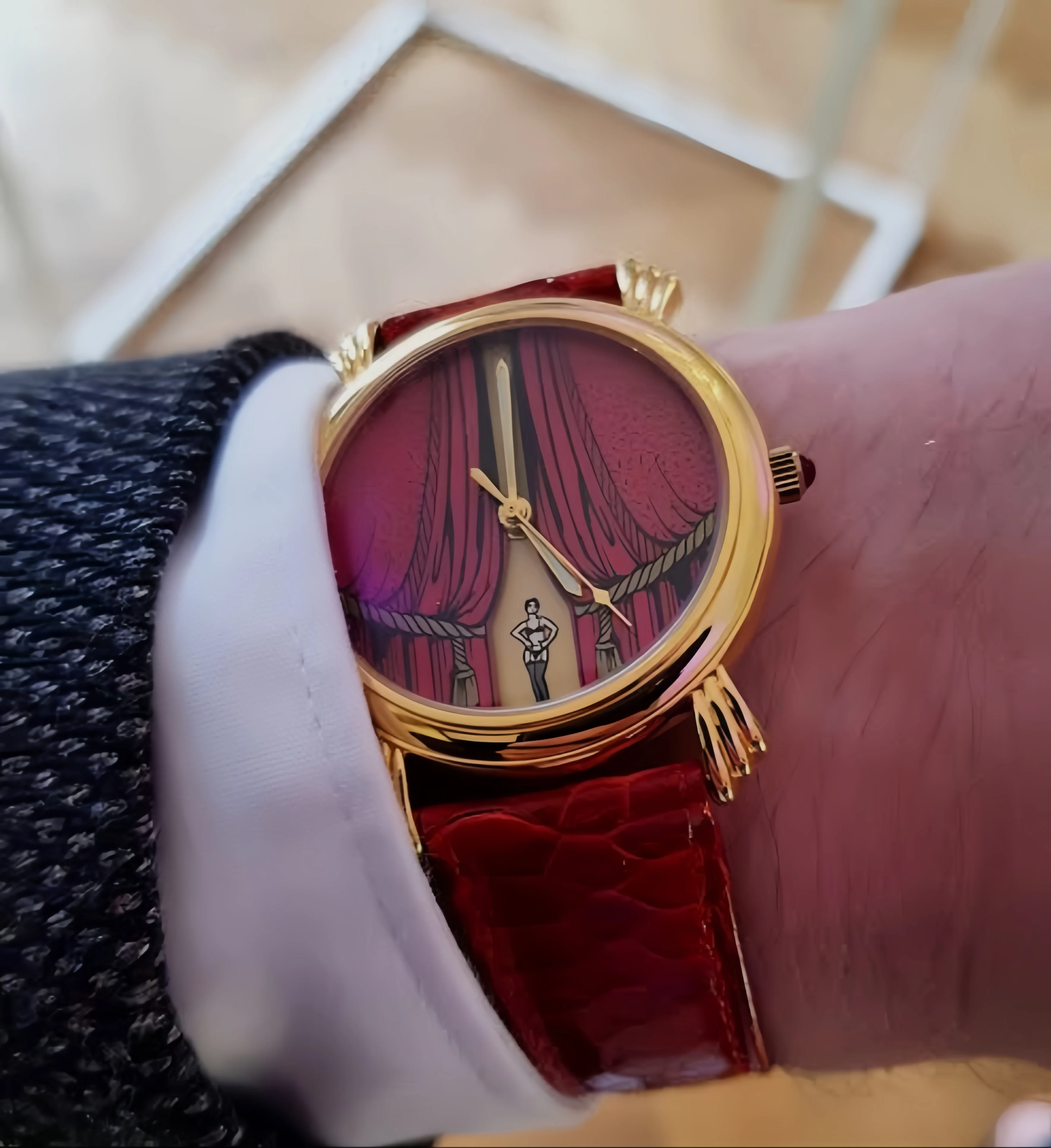 Vincent Calabrese Commedia – Mona Lisa Quartz Watch